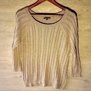 American Eagle Soft Knit Sweater. Perfect! Cute!